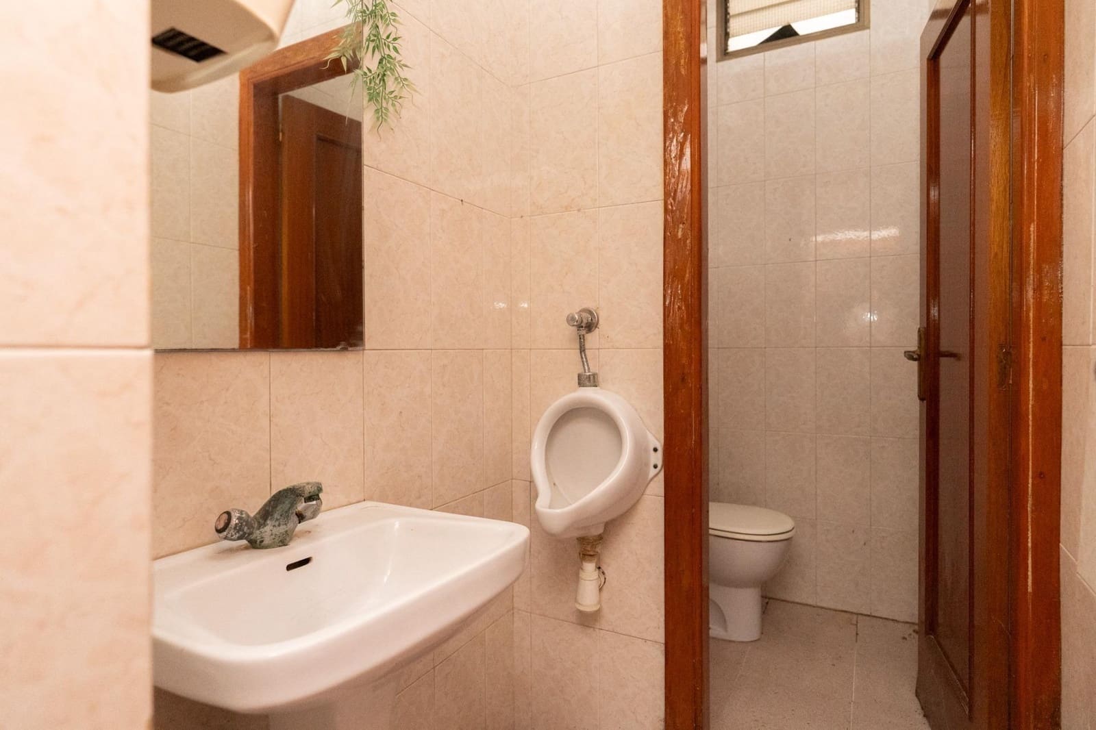 Negocio en Motril en venta - 180.000 € (Ref: 9946228)