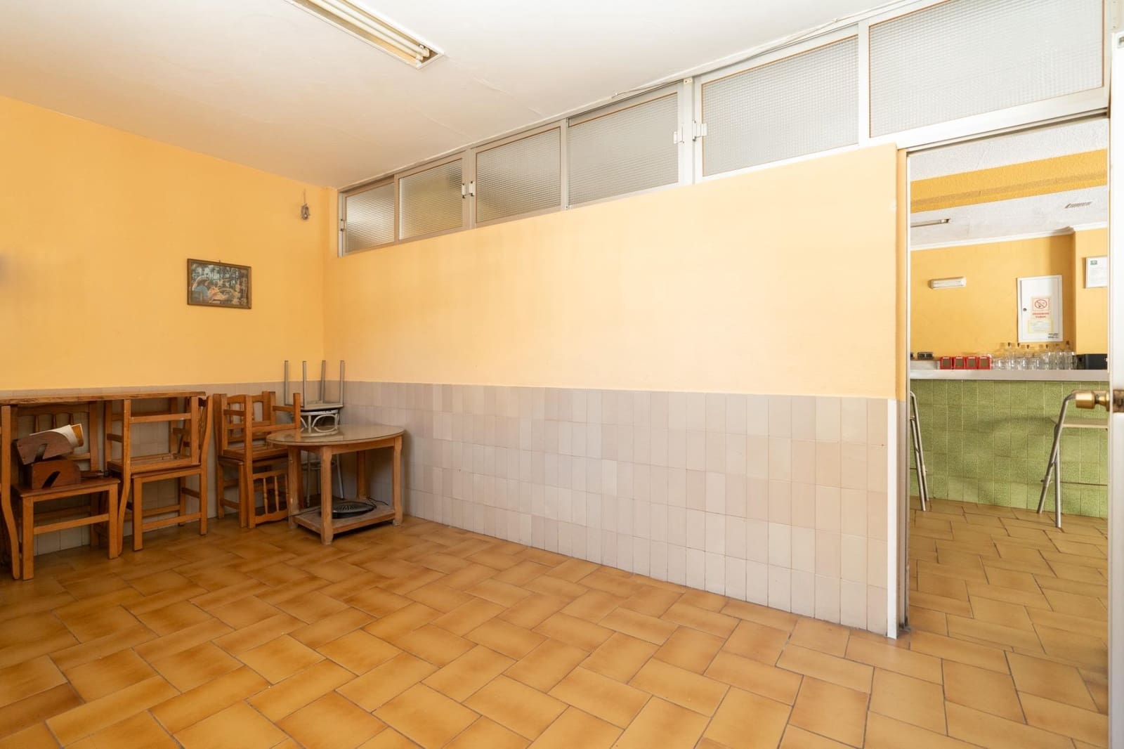 Erhverv til salg i Motril - € 70.000 (Ref: 9946230)