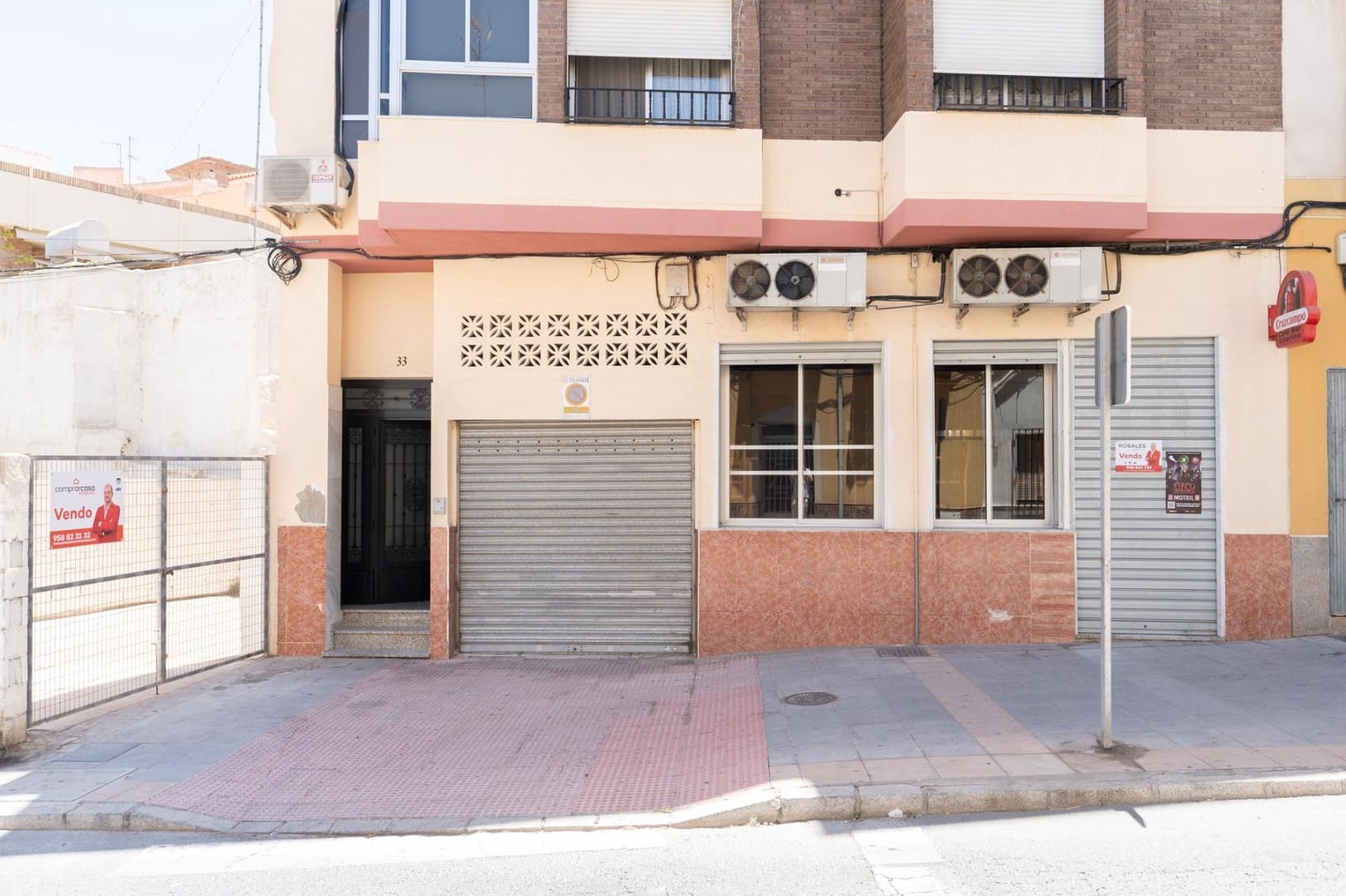 Erhverv til salg i Motril - € 70.000 (Ref: 9946230)