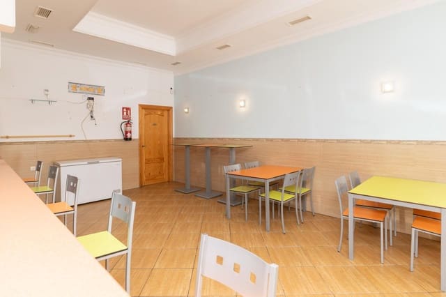 Erhverv til salg i Motril - € 100.000 (Ref: 9946231)