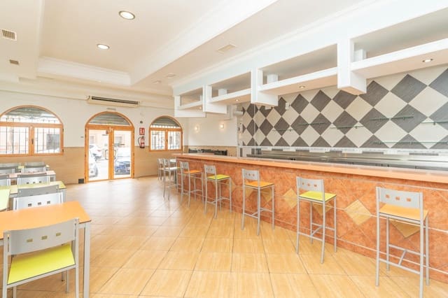 Erhverv til salg i Motril - € 100.000 (Ref: 9946231)