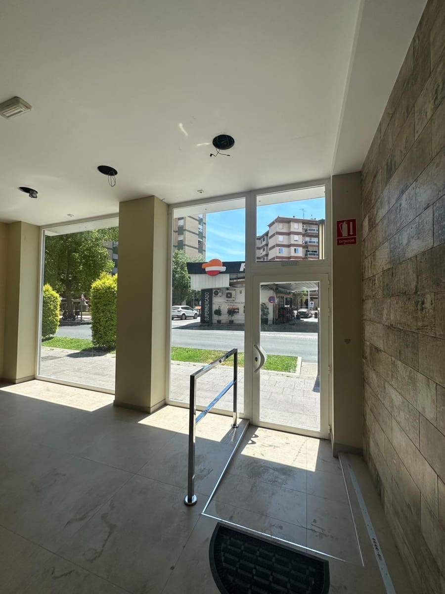 Komercyjne do wynajęcia w Motril - 1 400 € (Ref: 9946233)