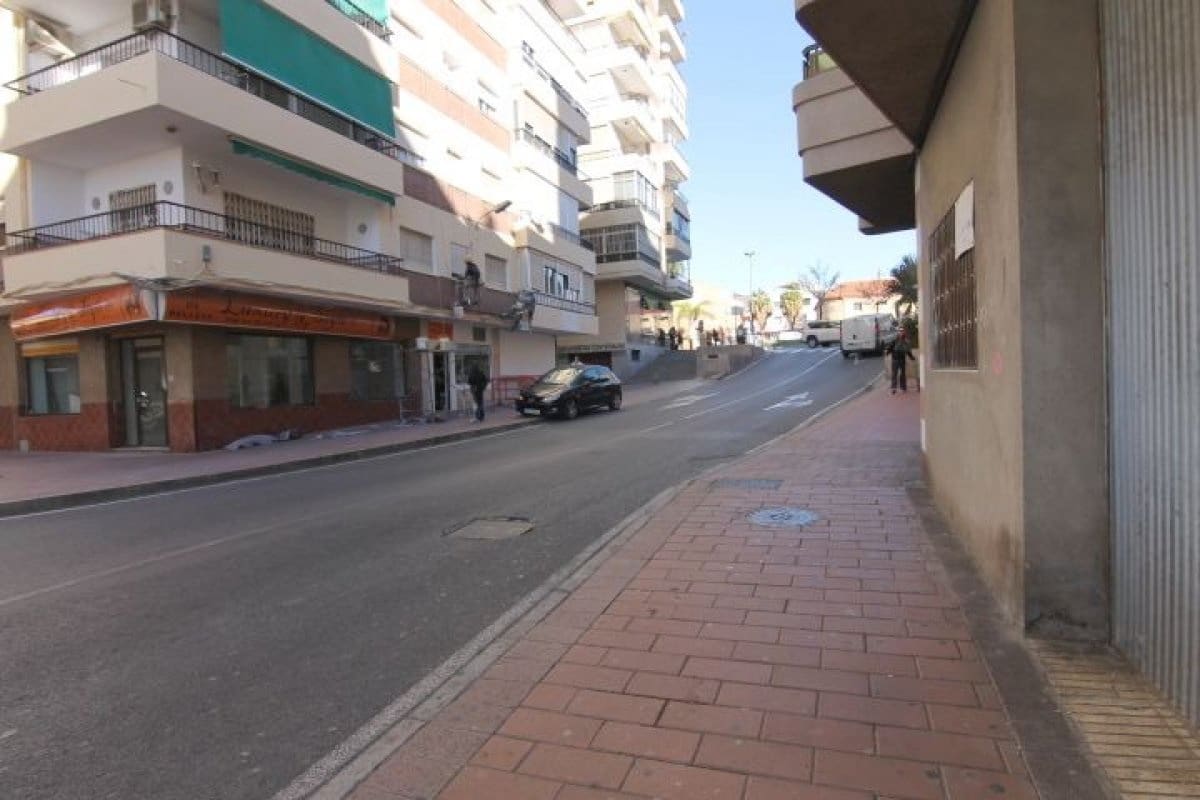 Komercyjne do wynajęcia w Motril - 800 € (Ref: 9946236)