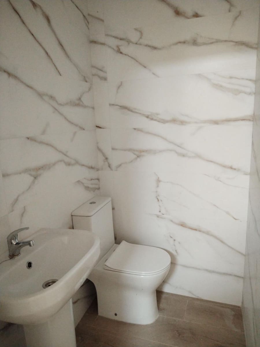 Local Commercial à louer à Motril - 650 € (Ref: 9946238)