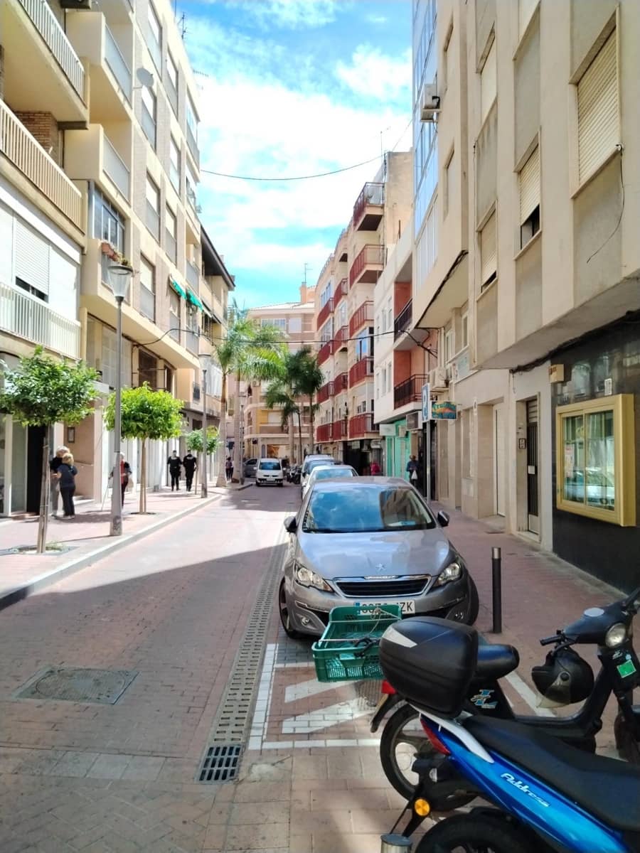Local Commercial à louer à Motril - 650 € (Ref: 9946238)
