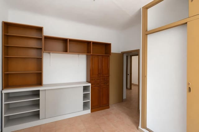 3 sovrum Hus till salu i Motril med garage - 120 000 € (Ref: 9948001)