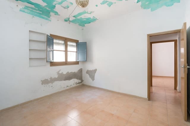 3 sovrum Hus till salu i Motril med garage - 120 000 € (Ref: 9948001)