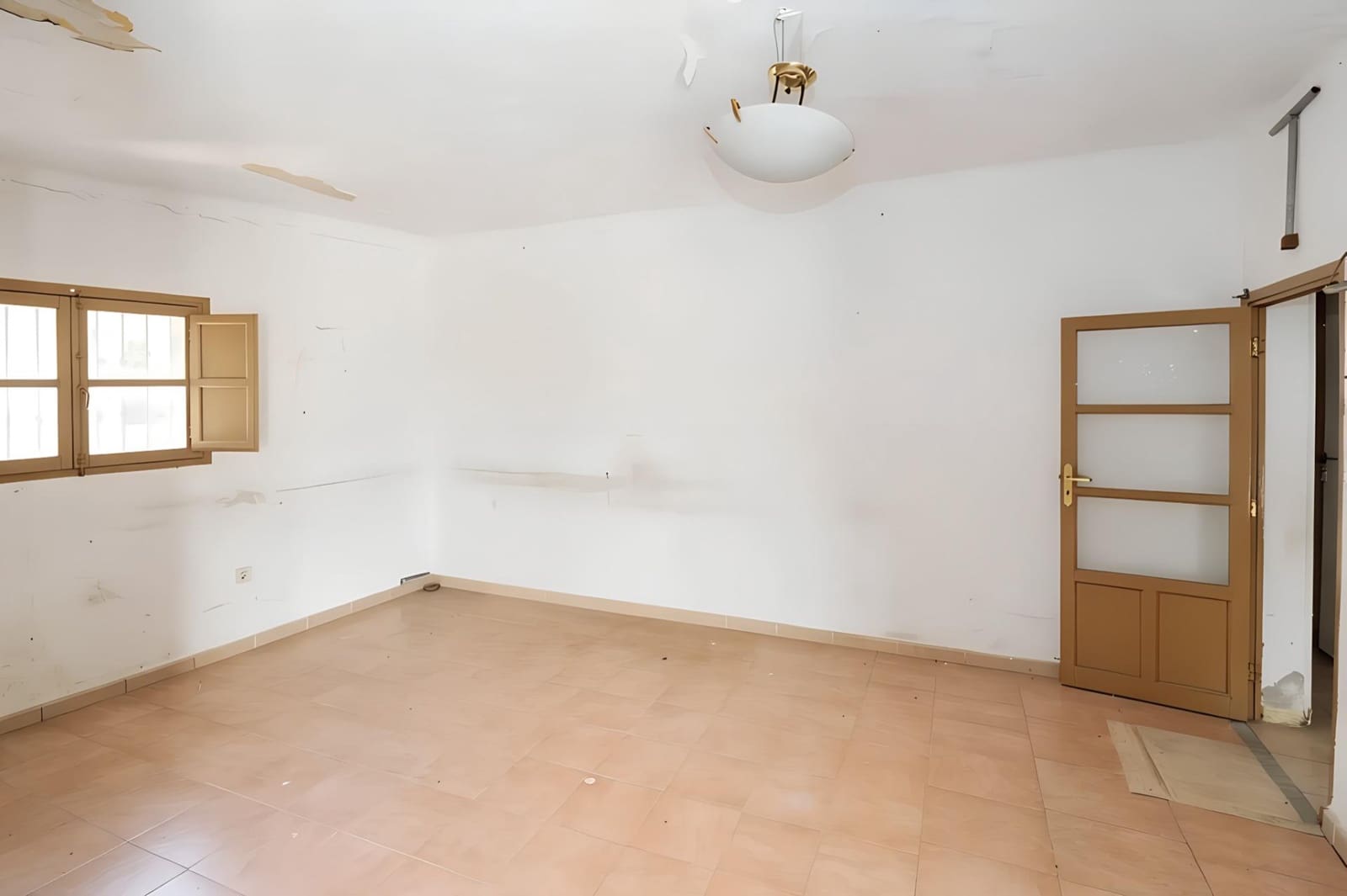 3 sypialnia Dom na sprzedaż w Motril z garażem - 120 000 € (Ref: 9948001)