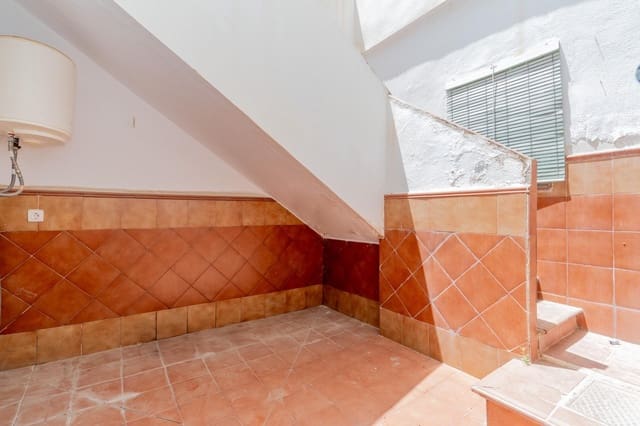 3 soverom Hus til salgs i Motril - € 115 000 (Ref: 9949886)
