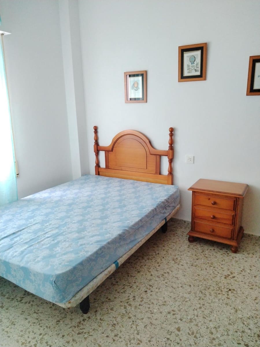 3 makuuhuone Asunto vuokrattavana paikassa Motril - 560 € (Ref: 9952715)