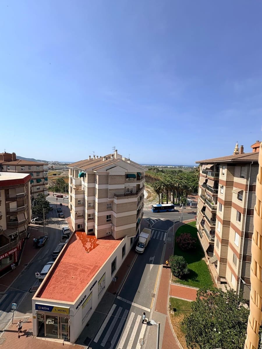 3 sypialnia Mieszkanie do wynajęcia w Motril - 850 € (Ref: 9954302)