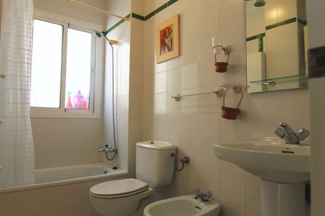 3 sypialnia Mieszkanie do wynajęcia w Motril z garażem - 600 € (Ref: 9954303)