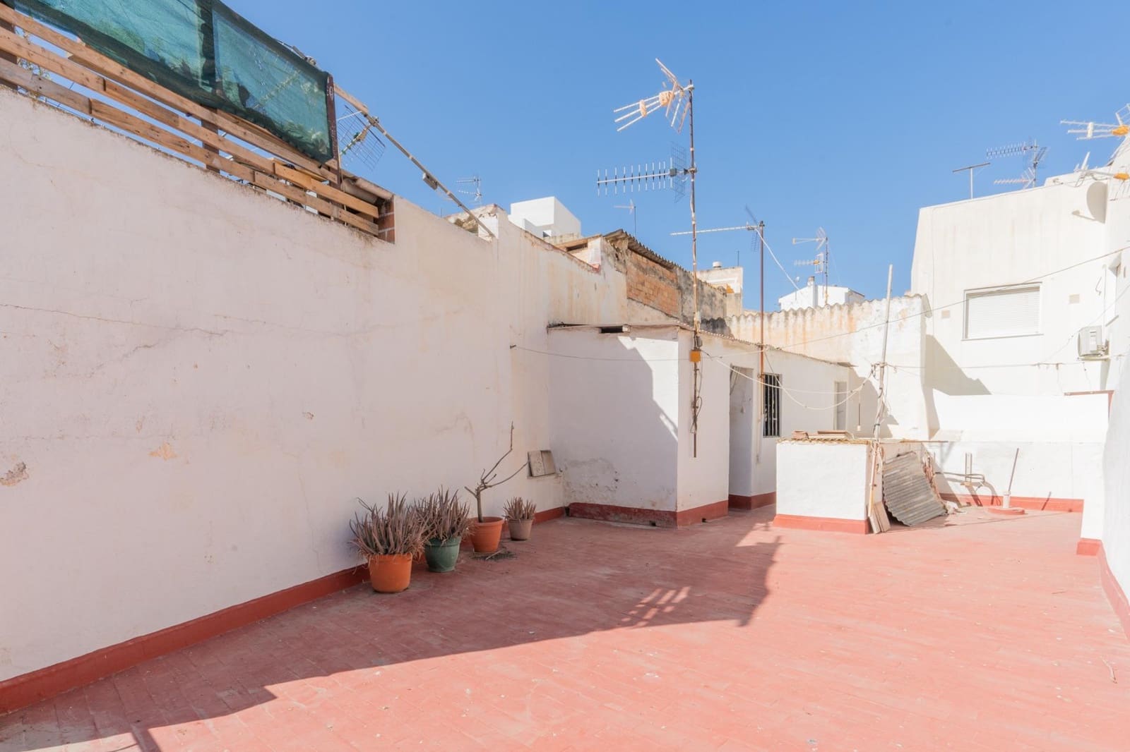 2 soveværelse Byhus til salg i Motril - € 110.000 (Ref: 9959859)