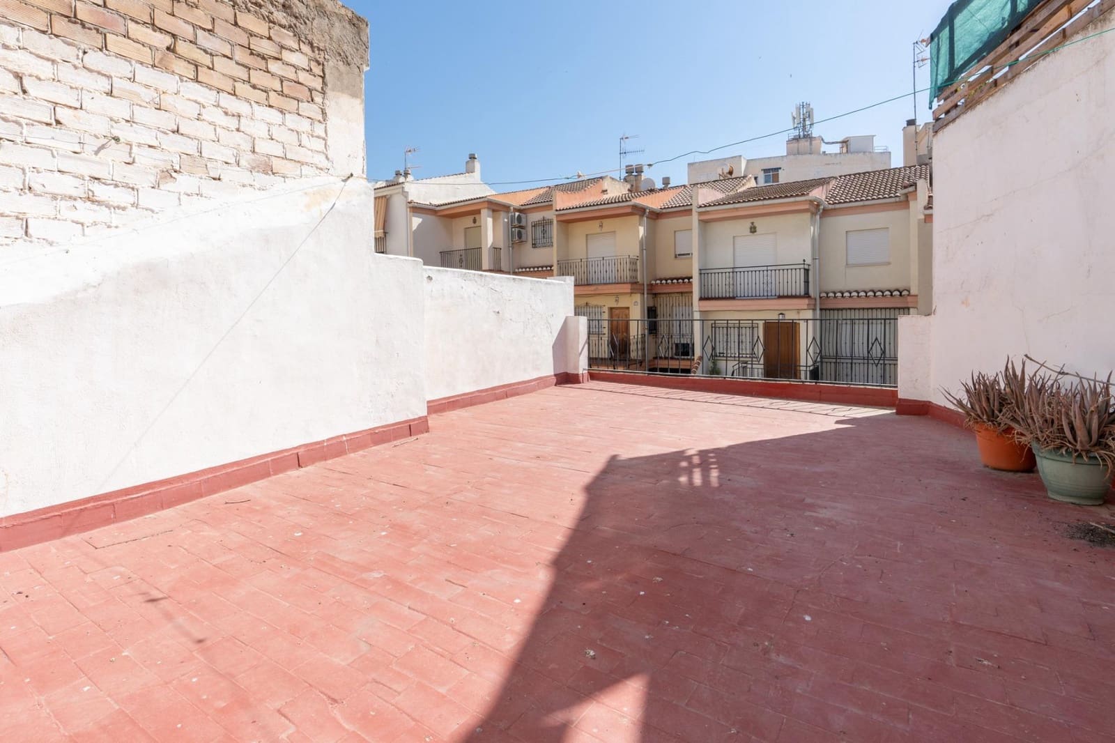 2 soveværelse Byhus til salg i Motril - € 110.000 (Ref: 9959859)