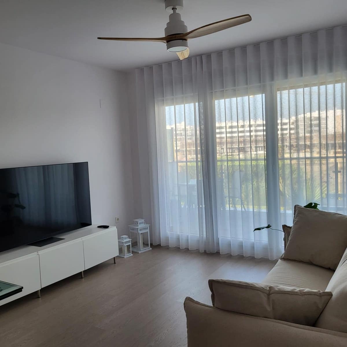 3 soveværelse Lejlighed til leje i Motril med swimmingpool garage - € 1.300 (Ref: 9965361)