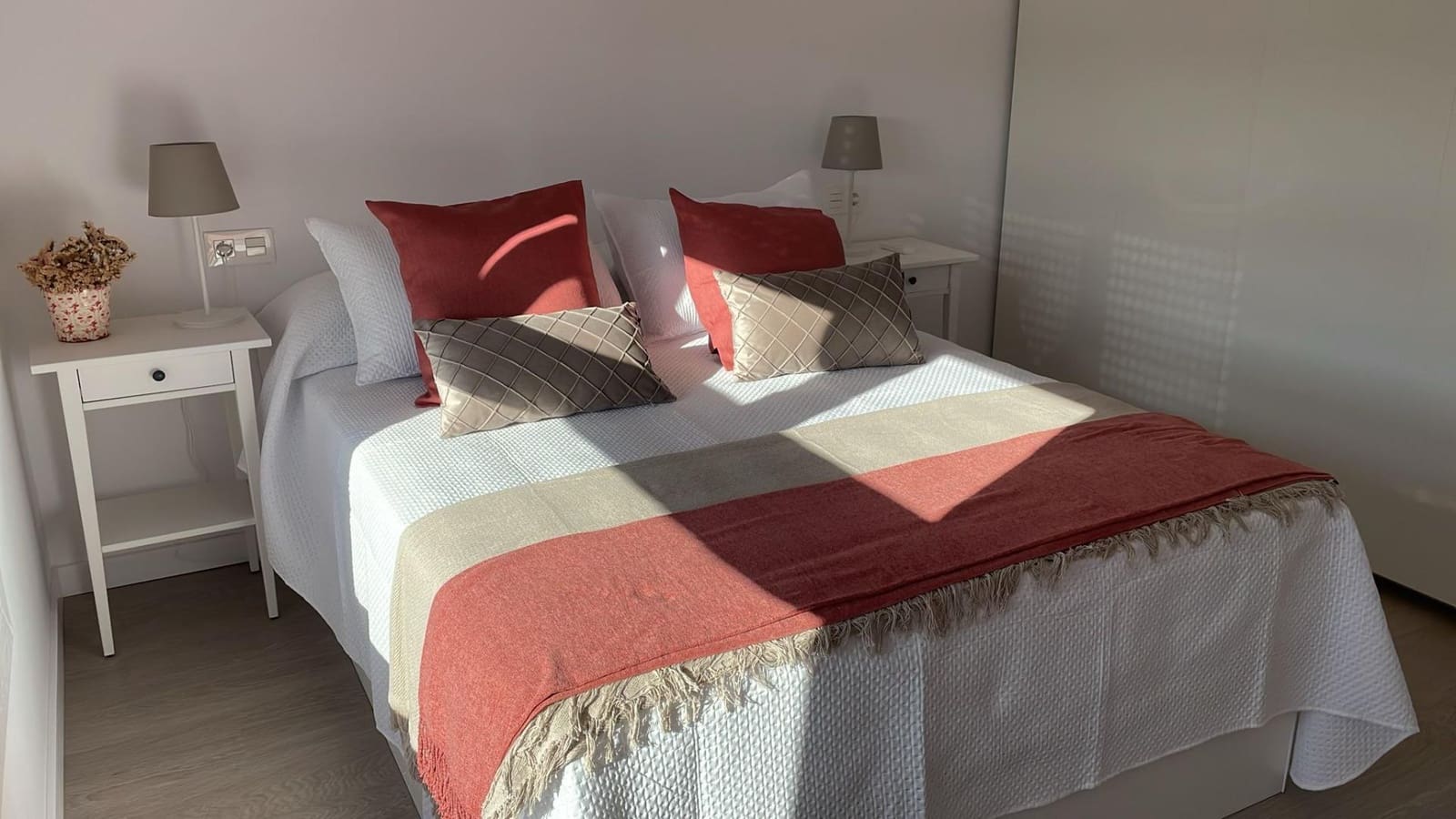 3 soveværelse Lejlighed til leje i Motril med swimmingpool garage - € 1.300 (Ref: 9965361)