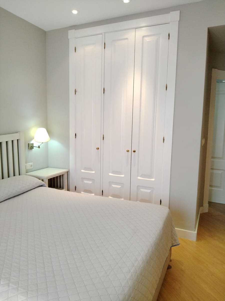 2 slaapkamer Appartement te huur in Motril met zwembad garage - € 750 (Ref: 9970718)