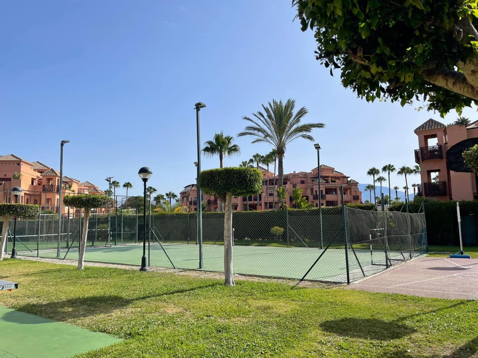 2 slaapkamer Appartement te huur in Motril met zwembad garage - € 750 (Ref: 9970718)