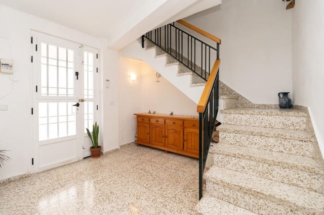 3 chambre Maison de Ville à vendre à Itrabo avec garage - 119 900 € (Ref: 9977411)