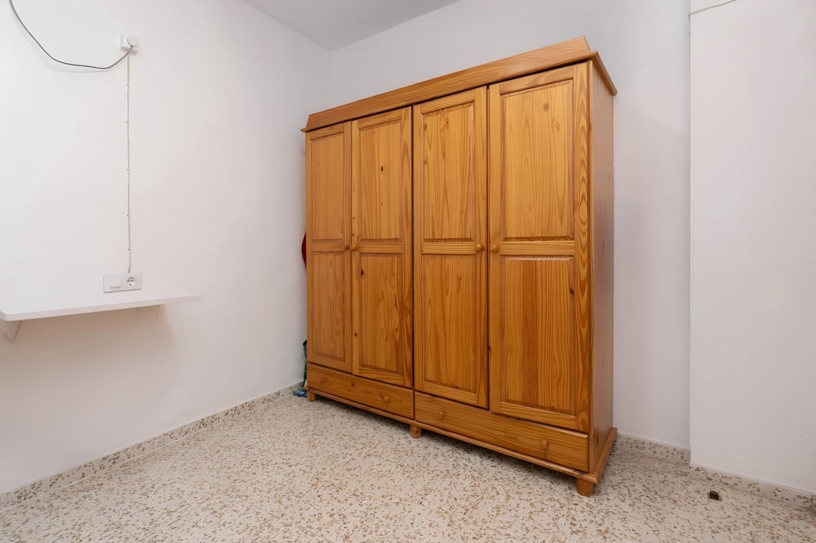 Casa de 3 habitaciones en Itrabo en venta con garaje - 119.900 € (Ref: 9977411)