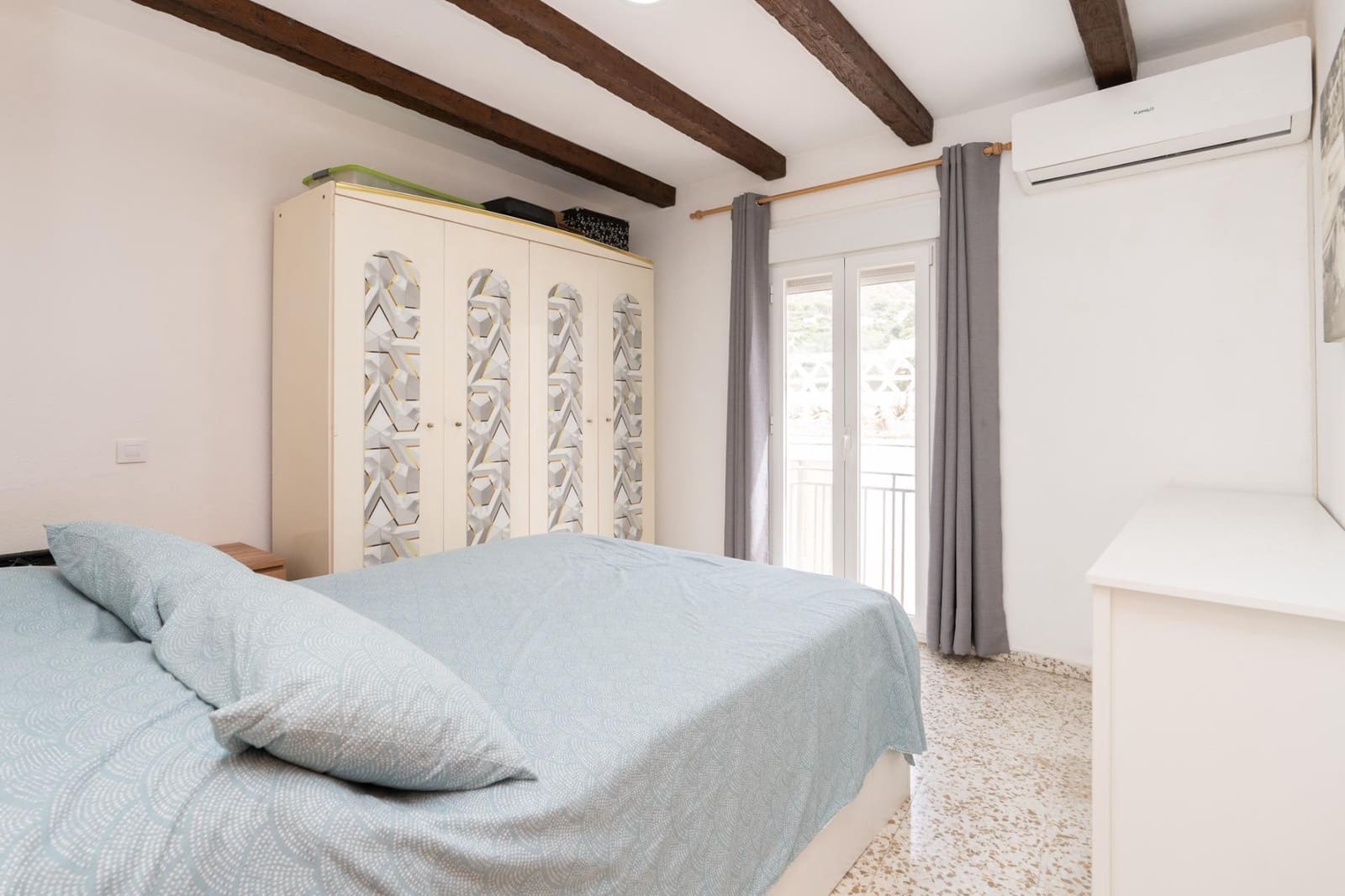 Casa de 3 habitaciones en Itrabo en venta con garaje - 119.900 € (Ref: 9977411)