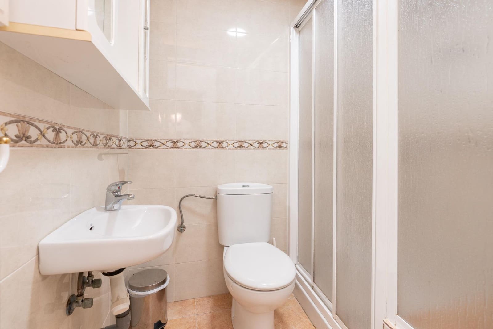 Casa de 3 habitaciones en Itrabo en venta con garaje - 119.900 € (Ref: 9977411)
