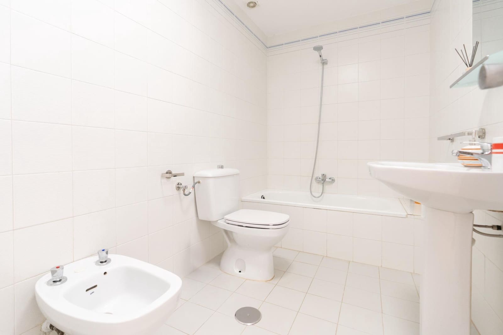 Casa de 3 habitaciones en Calahonda en venta con piscina garaje - 240.000 € (Ref: 9977412)