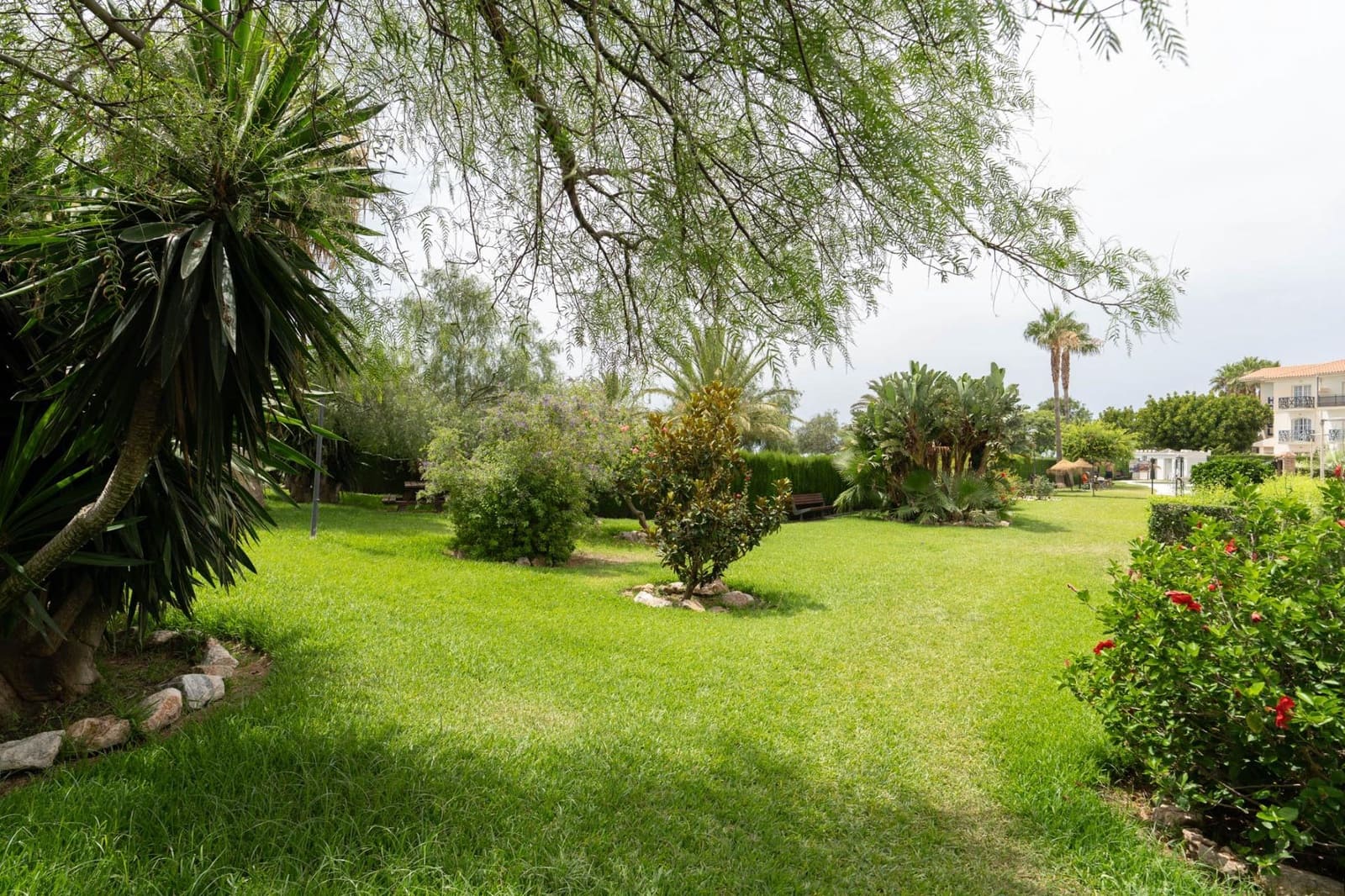 Casa de 3 habitaciones en Calahonda en venta con piscina garaje - 240.000 € (Ref: 9977412)