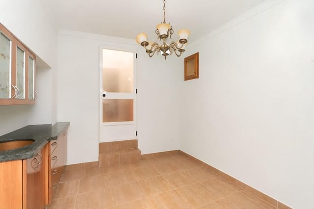 3 slaapkamer Huis te koop in Itrabo met garage - € 110.000 (Ref: 9994327)