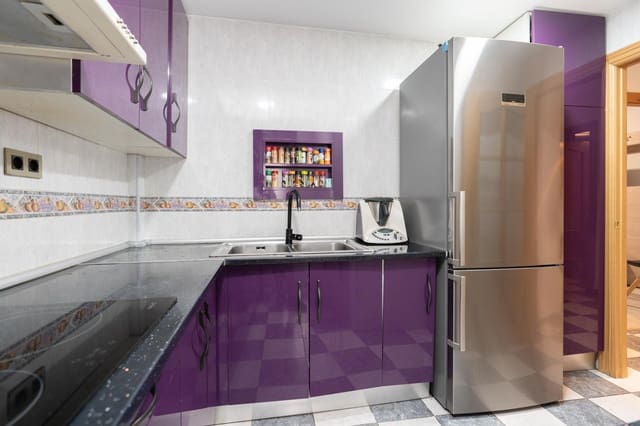 3 chambre Appartement à vendre à Motril - 179 800 € (Ref: 9999673)