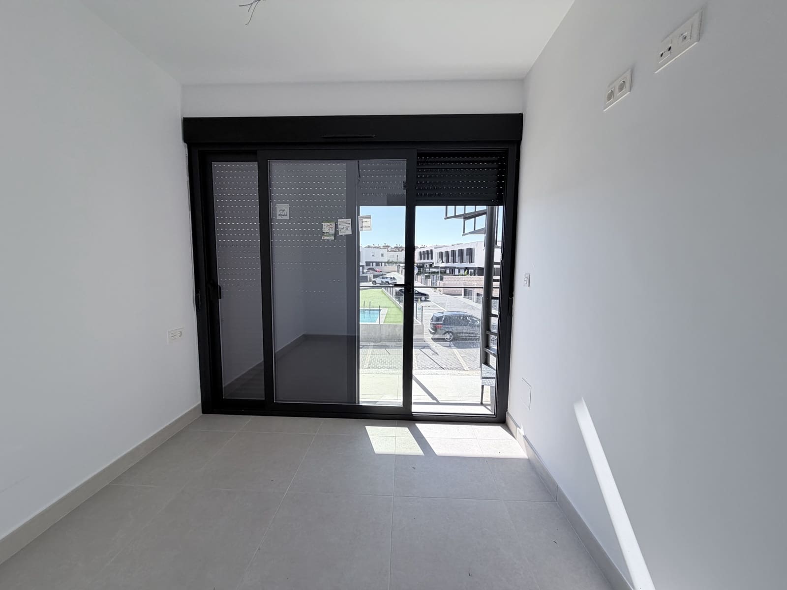 3 chambre Bungalow à vendre à Gran Alacant avec piscine - 375 000 € (Ref: 9894772)