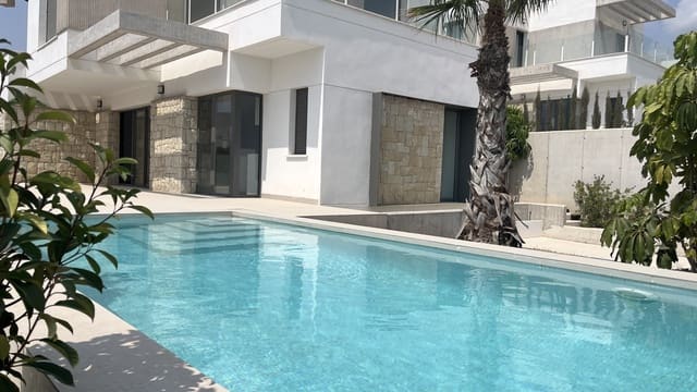 3 sypialnia Willa na sprzedaż w Finestrat z basenem - 789 000 € (Ref: 9894773)