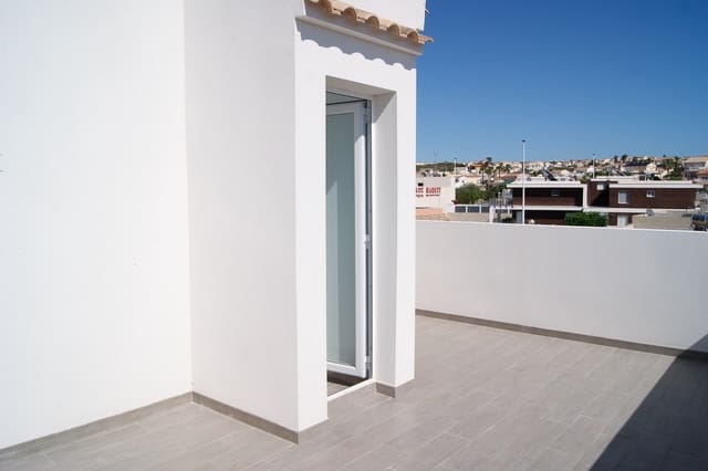 2 soverom Bungalow til salgs i Gran Alacant, Santa Pola med svømmebasseng garasje - € 306 000 (Ref: 9894777)