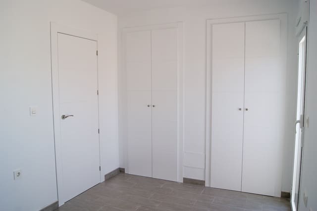 2 soverom Bungalow til salgs i Gran Alacant, Santa Pola med svømmebasseng garasje - € 306 000 (Ref: 9894777)