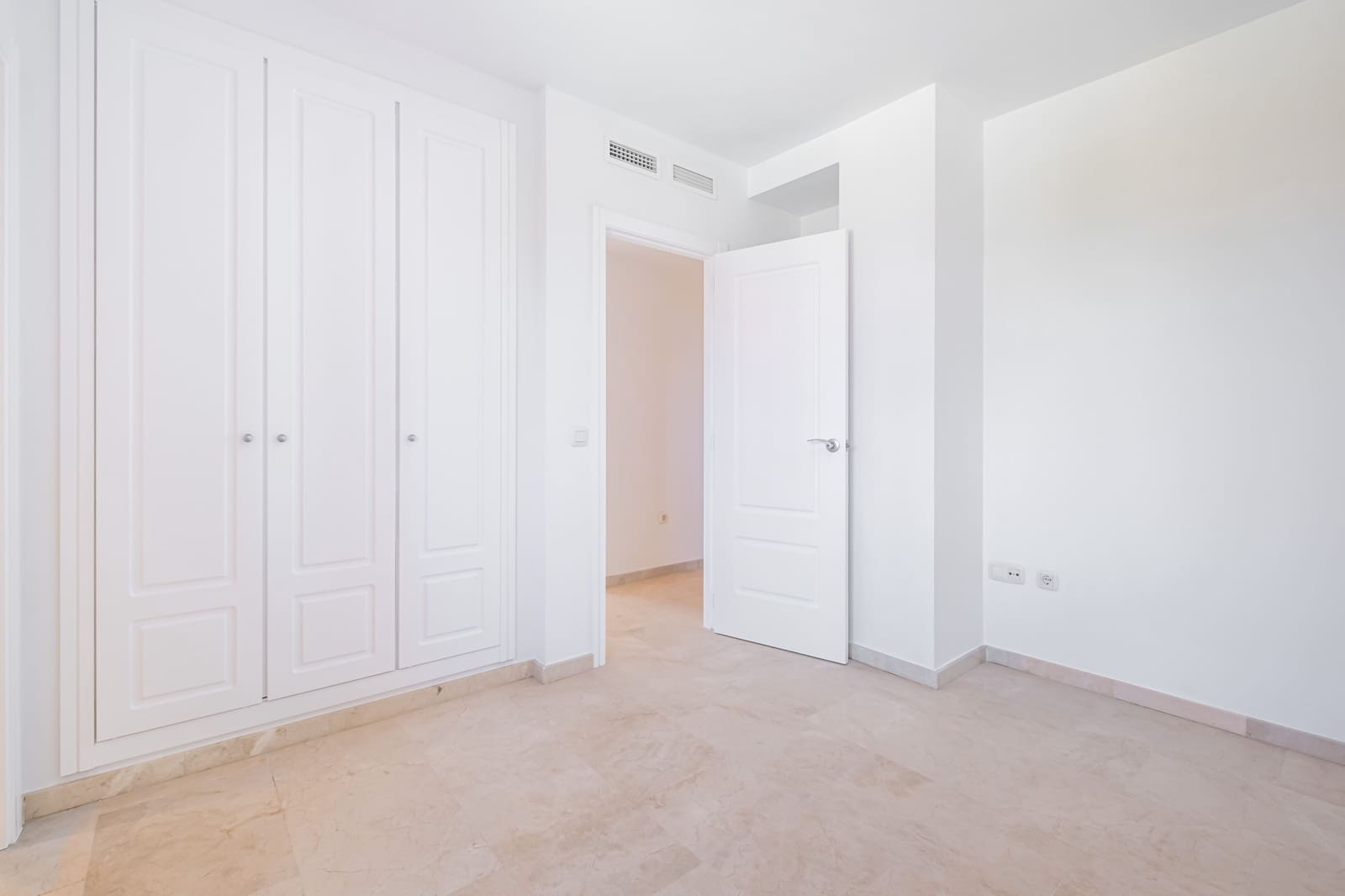 2 slaapkamer Appartement te koop in Finestrat met zwembad garage - € 395.000 (Ref: 9894781)