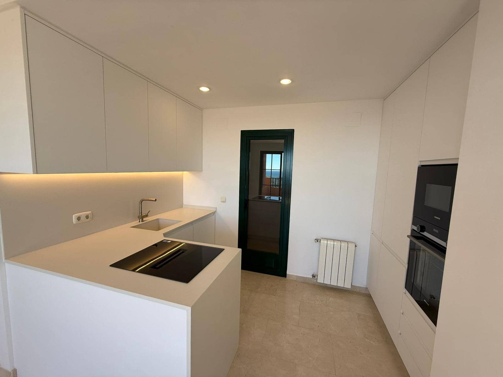 Apartamento de 1 habitación en Finestrat en venta con piscina garaje - 315.000 € (Ref: 9894782)