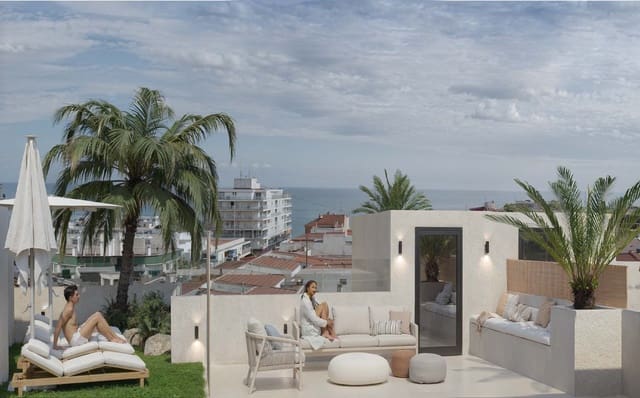2 bedroom Apartment for sale in Torrevieja with pool - € 207,000 (Ref: 9935127)