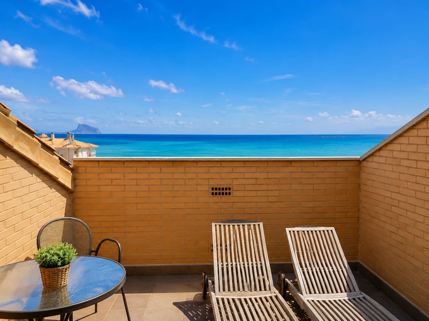 2 quarto Penthouse para venda em Albir com piscina garagem - 569 000 € (Ref: 9936852)