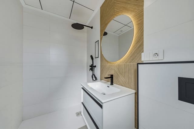 3 slaapkamer Villa te koop in Finestrat met zwembad garage - € 635.000 (Ref: 9946613)