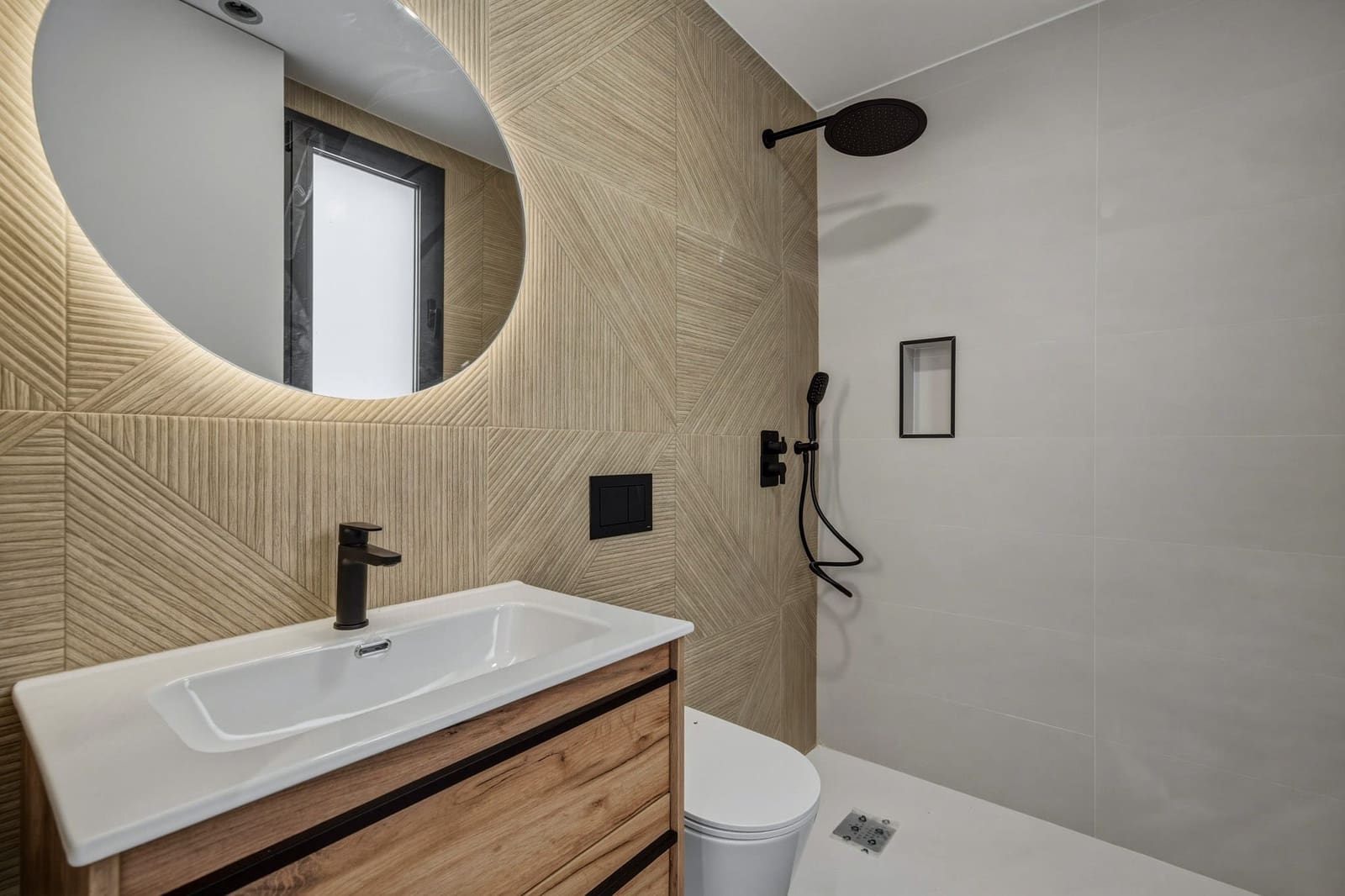3 sypialnia Willa na sprzedaż w Finestrat z basenem garażem - 635 000 € (Ref: 9946613)