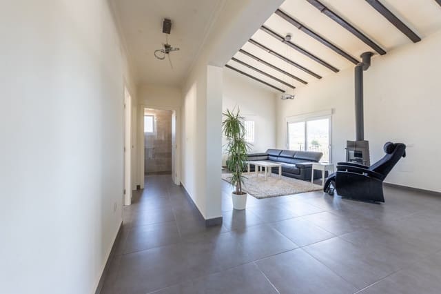 3 soveværelse Villa til salg i La Romana med swimmingpool - € 370.000 (Ref: 6335272)