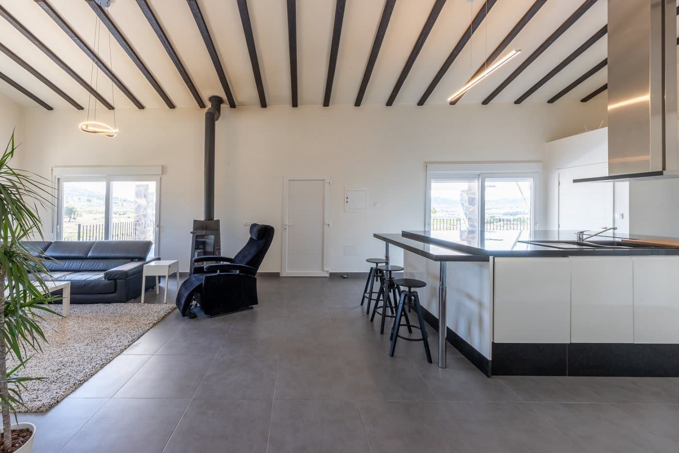 3 bedroom Villa for sale in La Romana with pool - € 370,000 (Ref: 6335272)