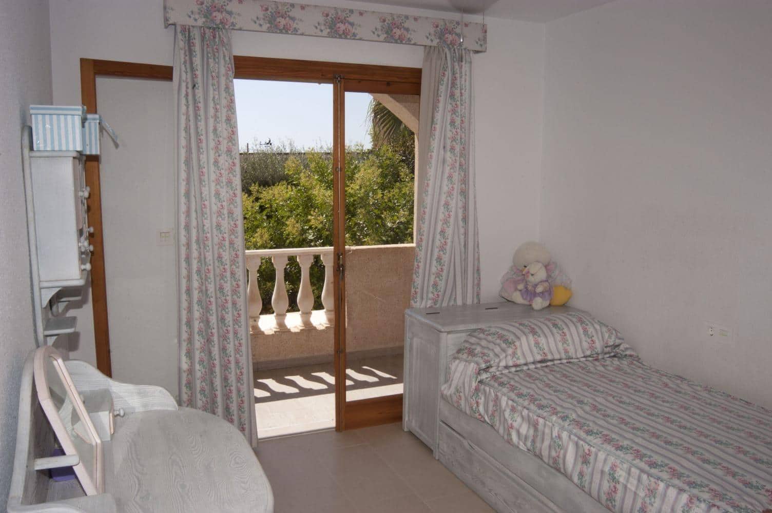 3 bedroom Apartment for rent in Santa Pola - € 850 (Ref: 8582571)