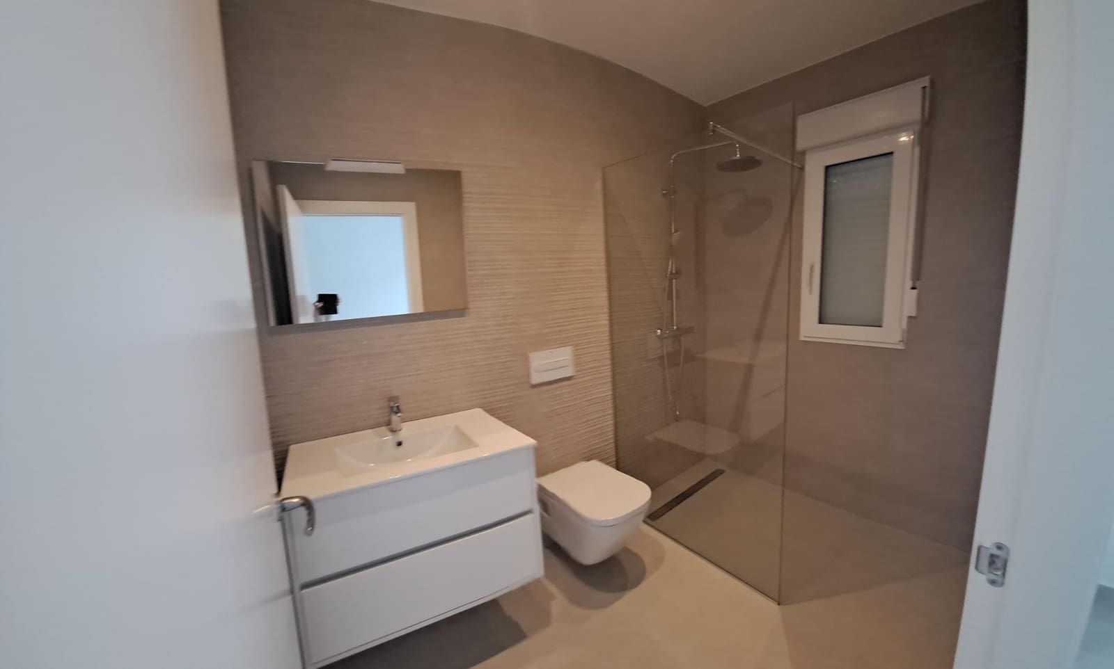 3 bedroom Villa for sale in La Romana with pool garage - € 390,000 (Ref: 9322050)