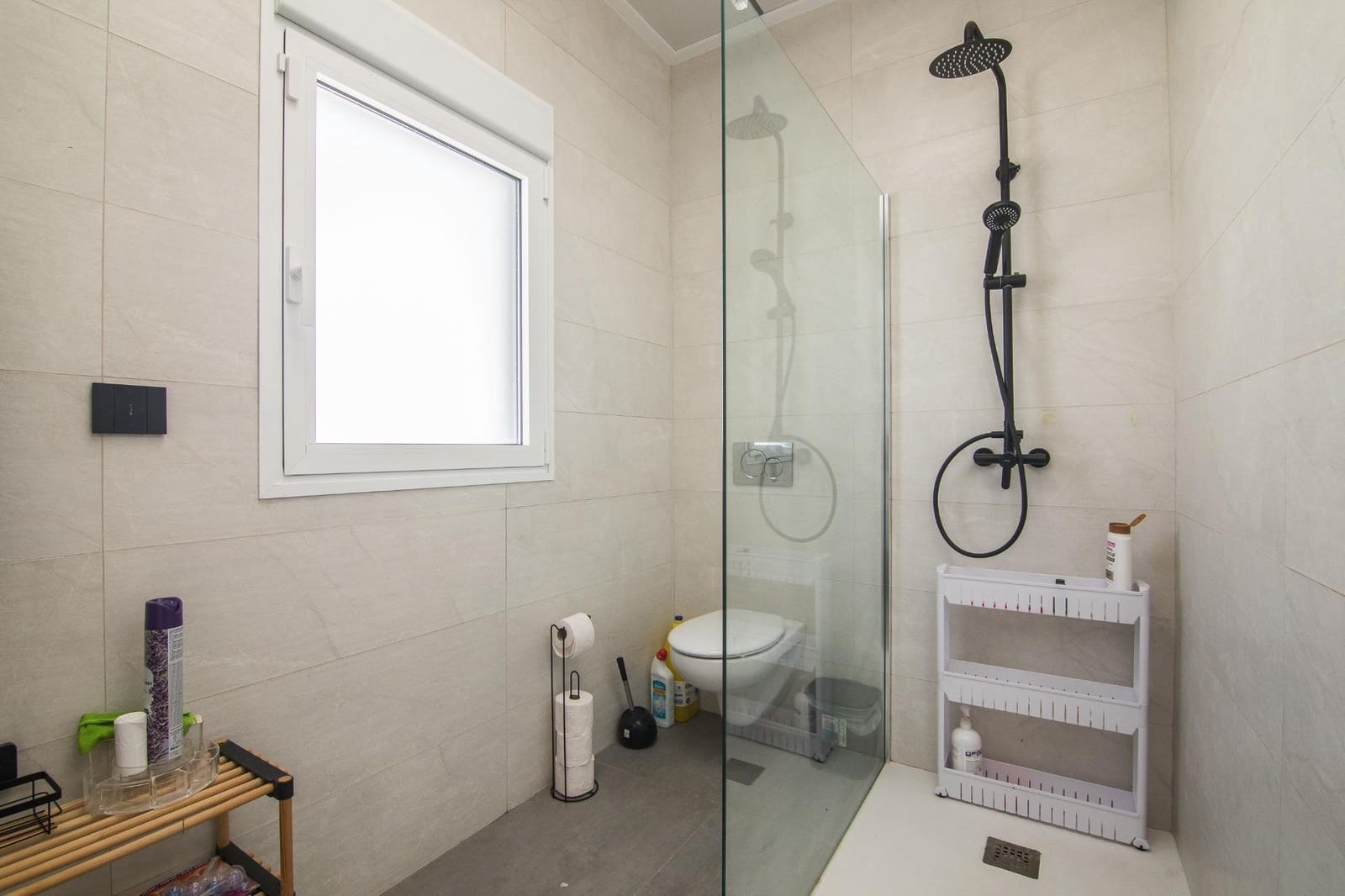 4 makuuhuone Huvila myytävänä paikassa La Romana mukana 
autotalli - 1 050 000 € (Ref: 9377902)