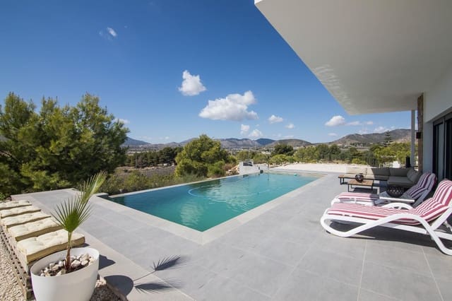 4 camera da letto Villa in vendita in La Romana con garage - 1.050.000 € (Rif: 9377902)