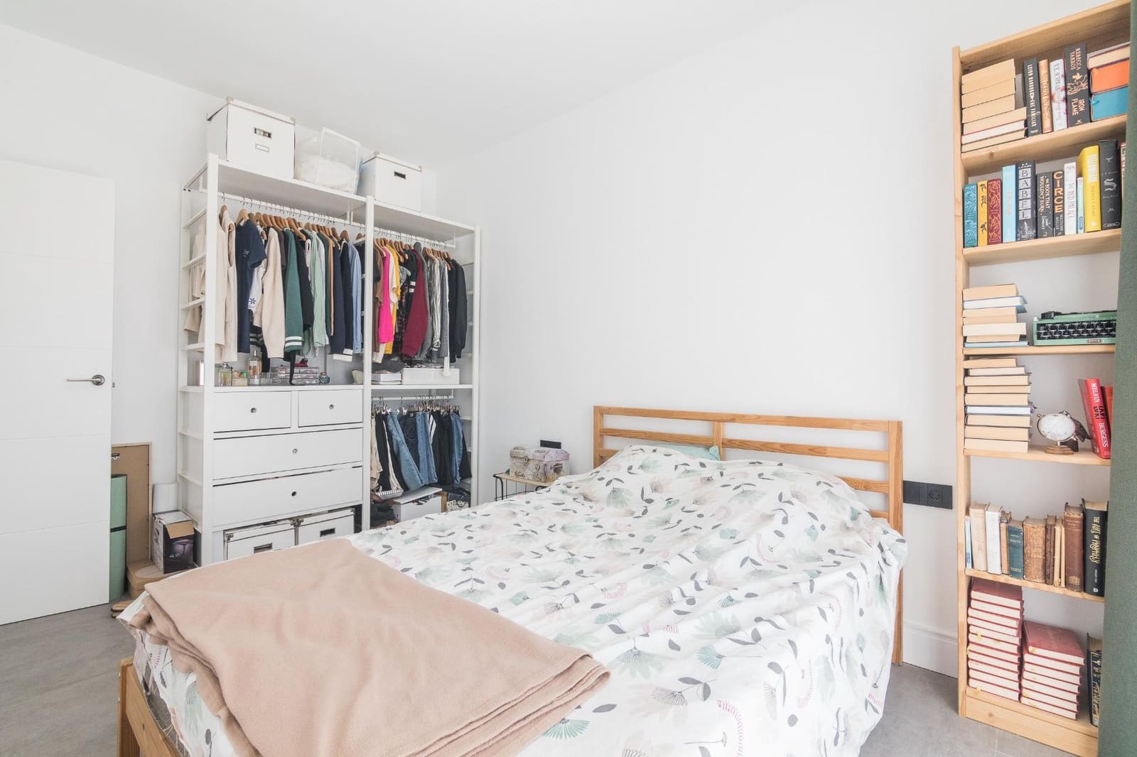 4 makuuhuone Huvila myytävänä paikassa La Romana mukana 
autotalli - 1 050 000 € (Ref: 9377902)