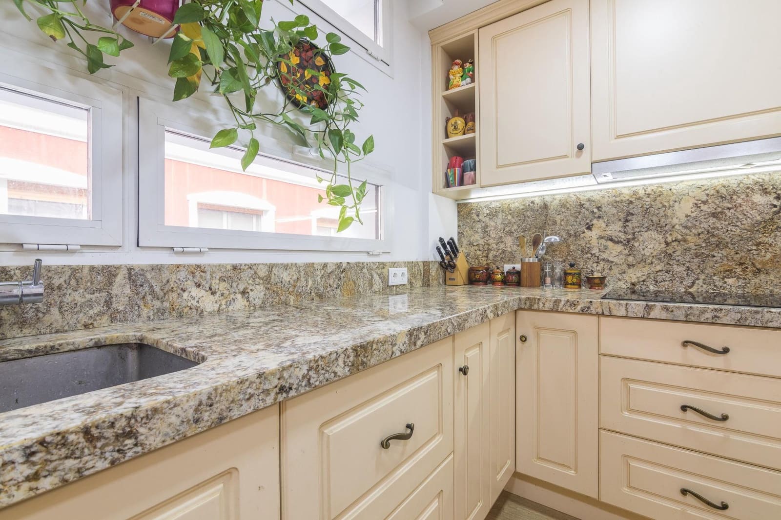 3 sypialnia Mieszkanie na sprzedaż w Elche / Elx - 320 000 € (Ref: 9396195)