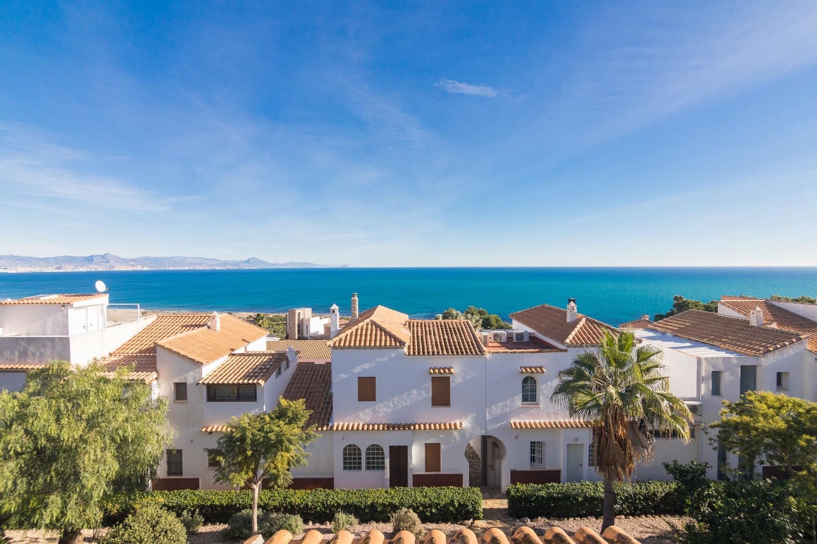 3 camera da letto Bungalow in vendita in Gran Alacant con piscina garage - 348.000 € (Rif: 9437575)