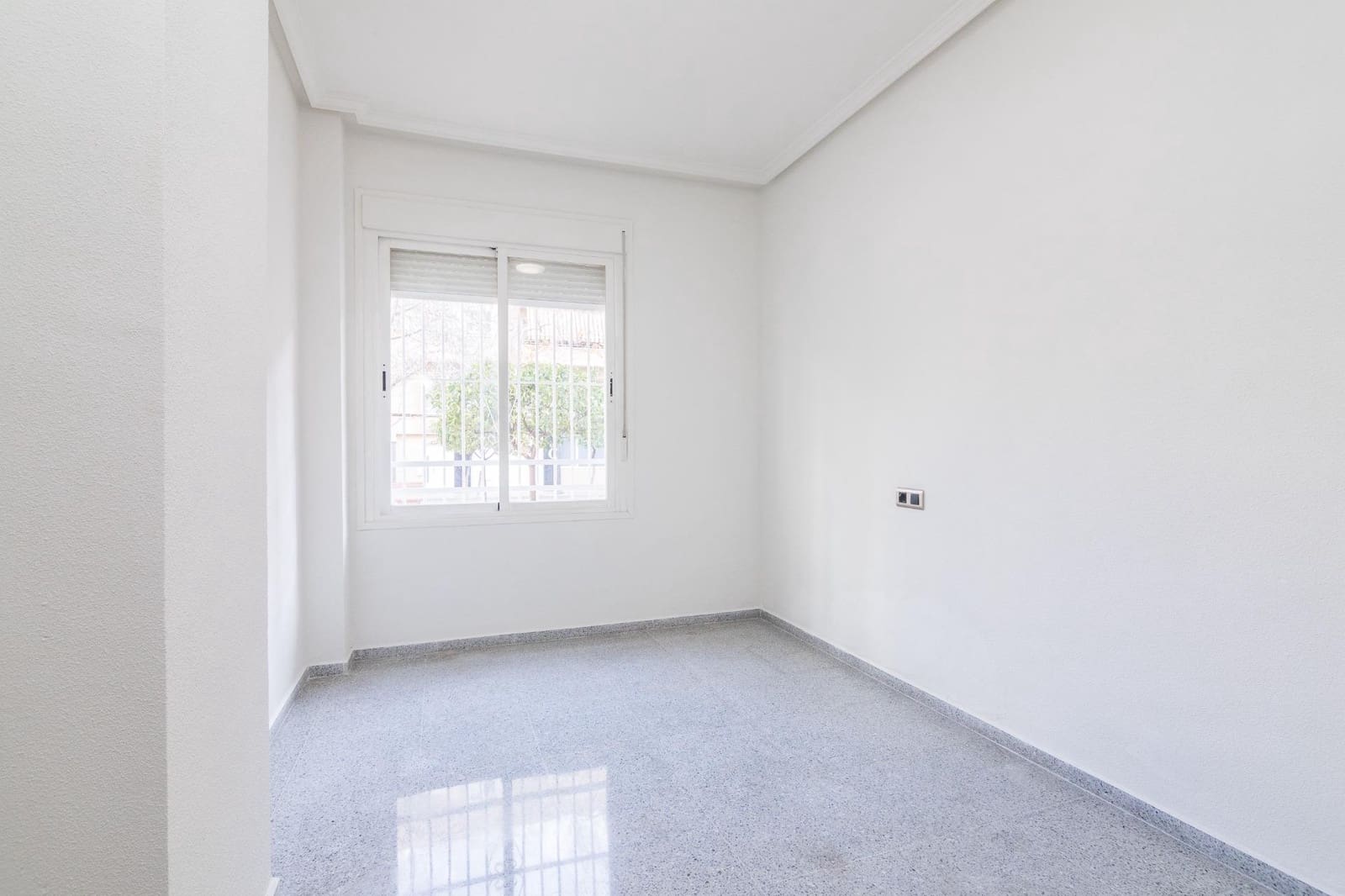 3 bedroom Flat for sale in Elche / Elx - € 158,000 (Ref: 9497543)